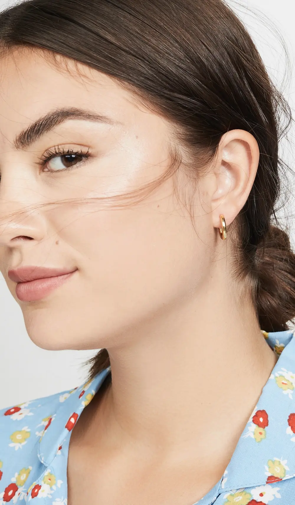 SHASHI Katrina Hoop Earrings