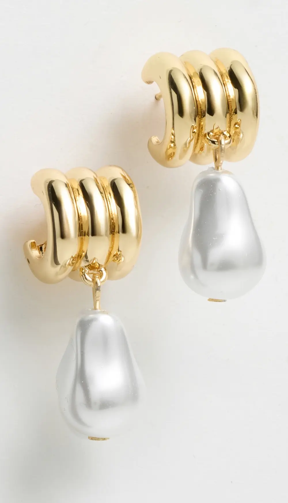BaubleBar Teagan Ribbed Pearl Earrings