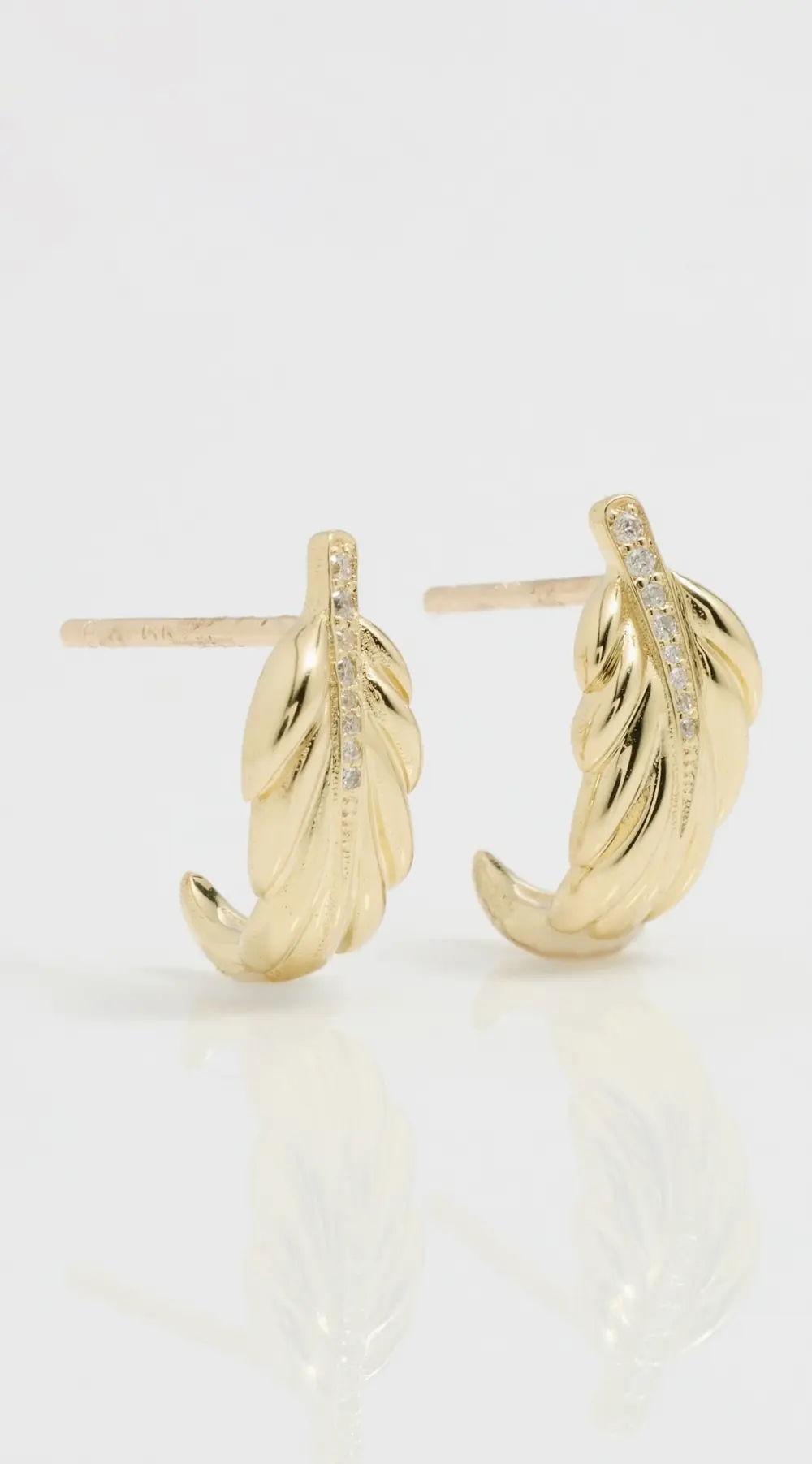 Isa Grutman 18k Small Leaf J Hoops