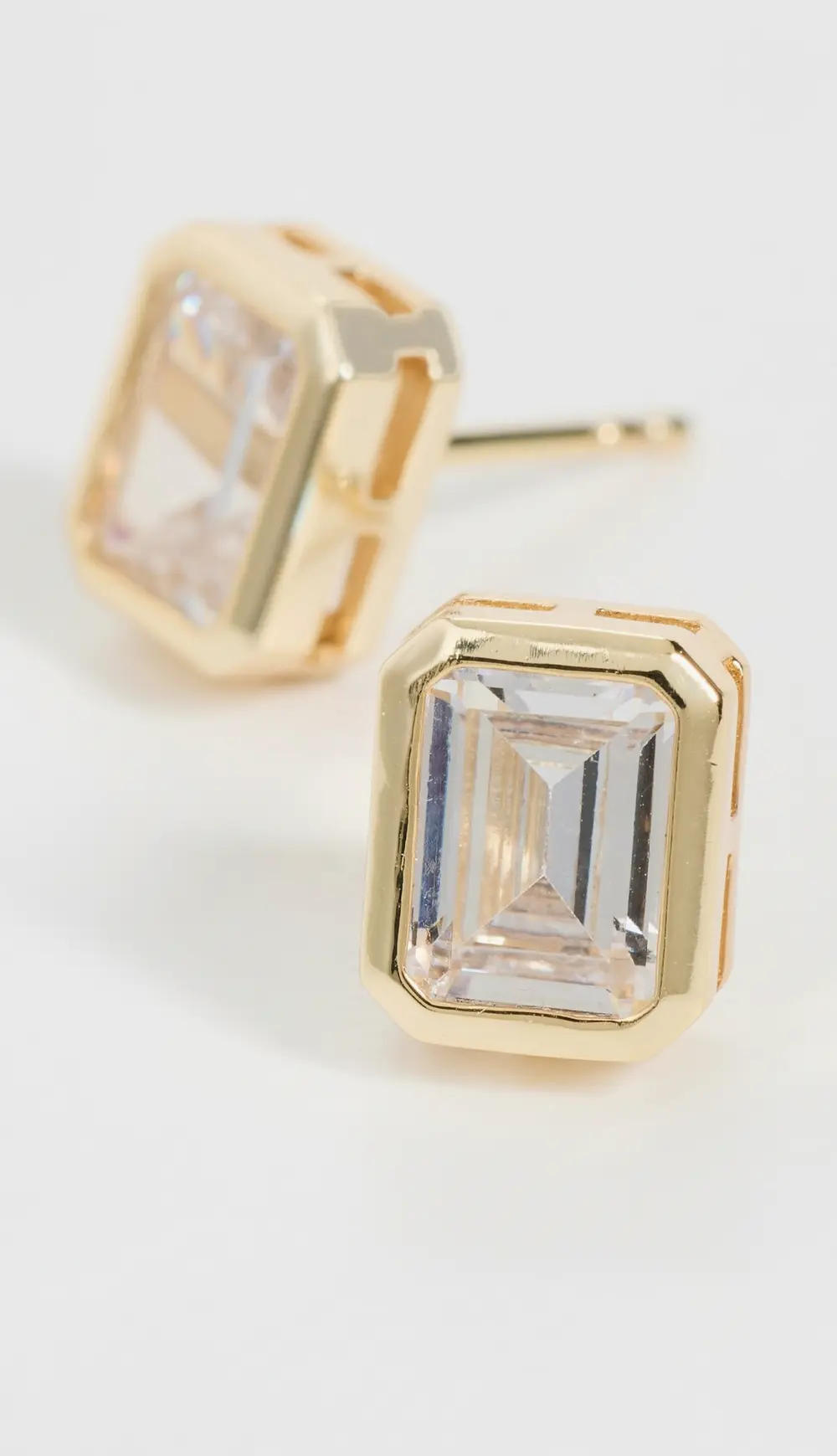 SHASHI Emerald Baguette Studs