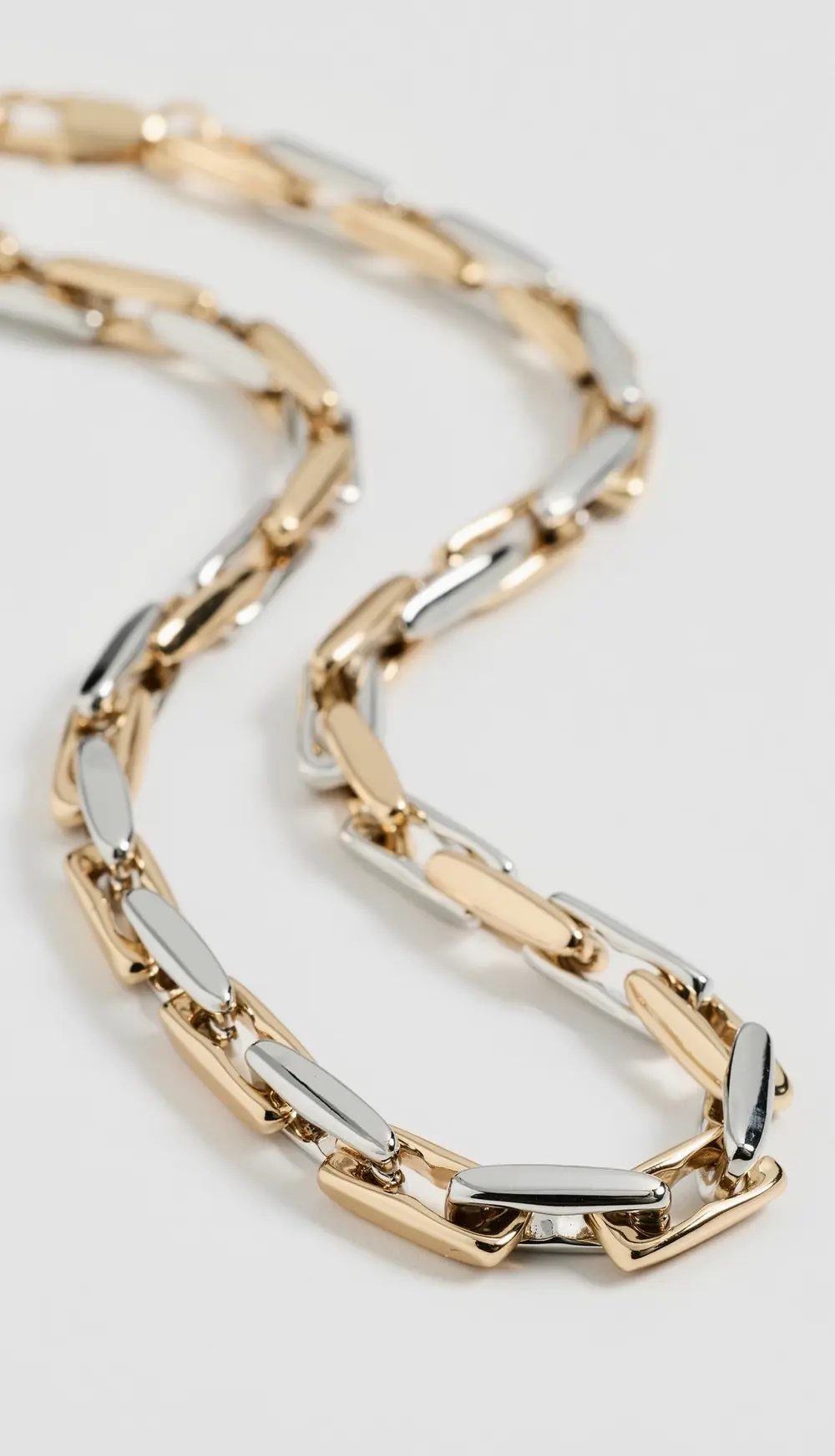 SHASHI Lucien Necklace