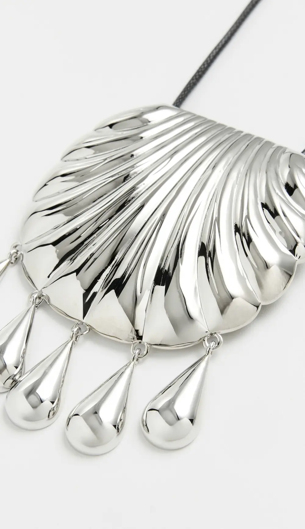 MAYAMAR Shell Pendant Necklace Silver