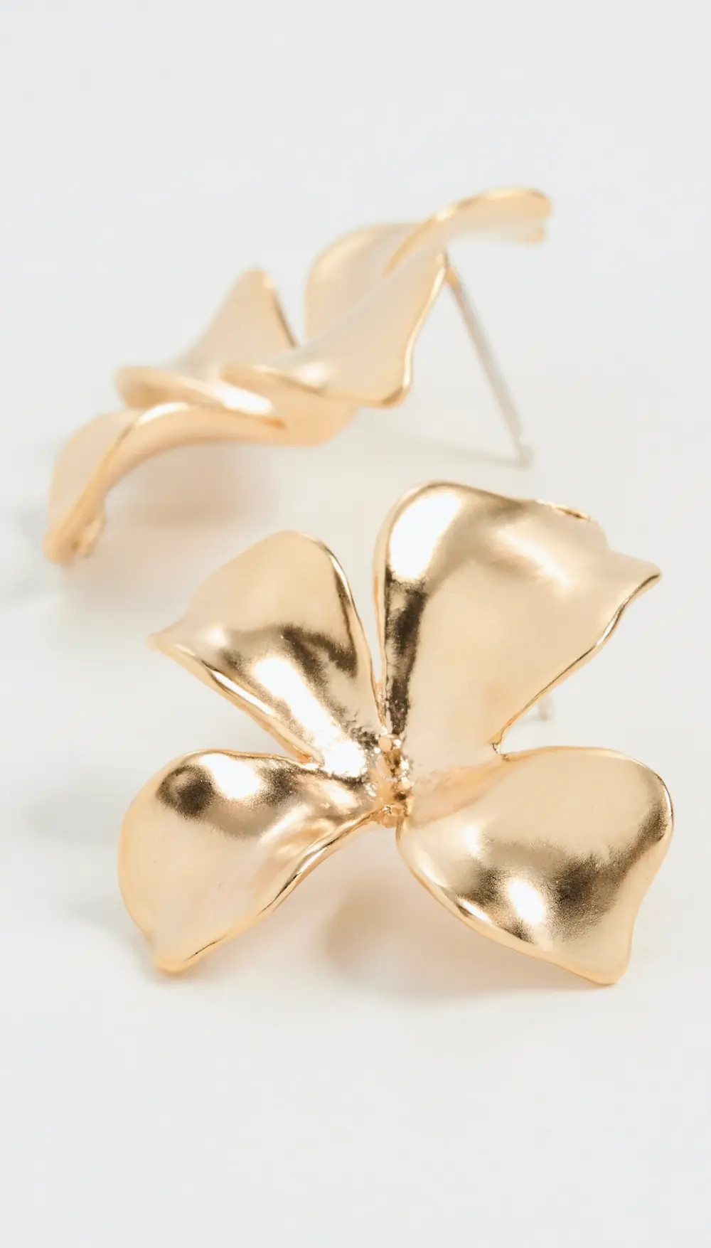 SHASHI Gold Fiorina Earrings