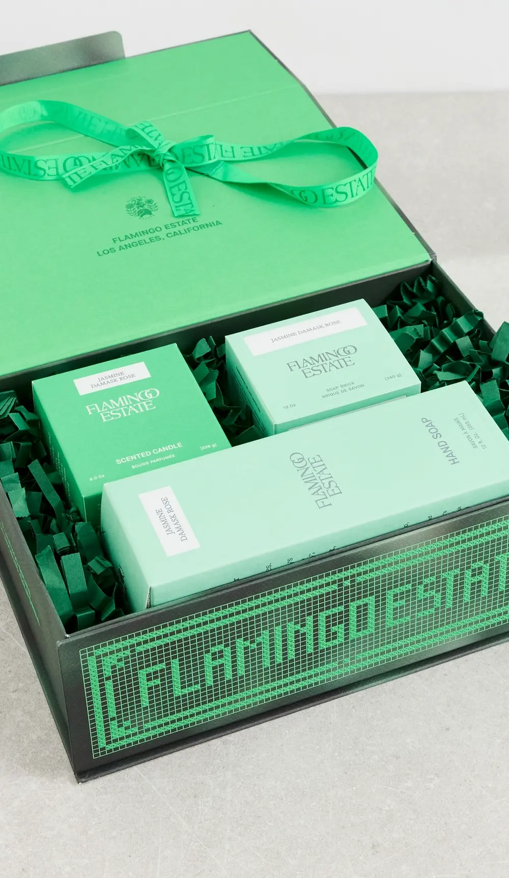 Flamingo Estate Jasmine & Rose Bath Set