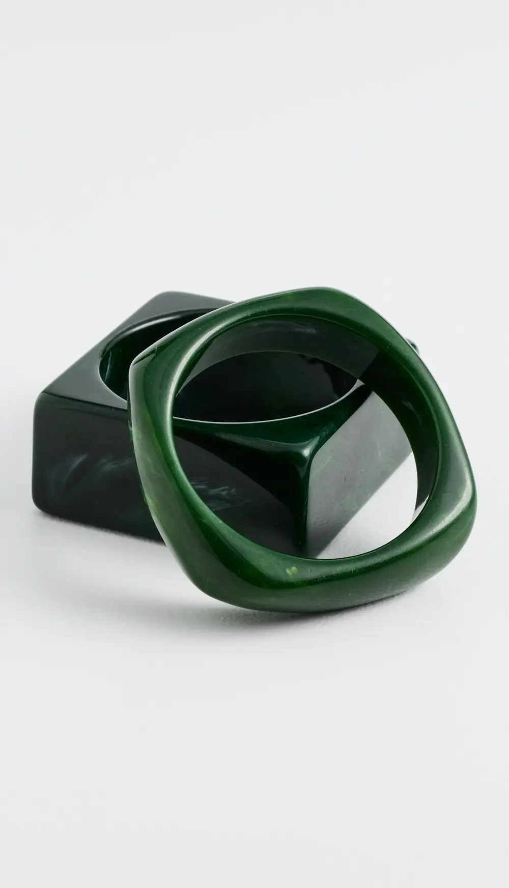 SHASHI Jacques Verde Bangle Set