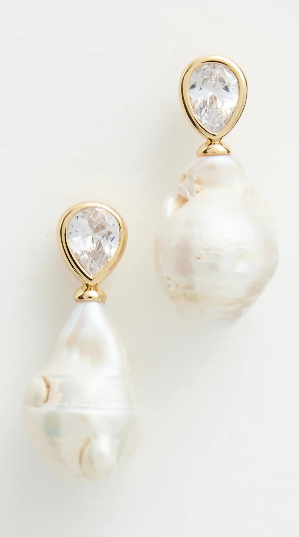 Ettika Freshwater Heirloom Earrings