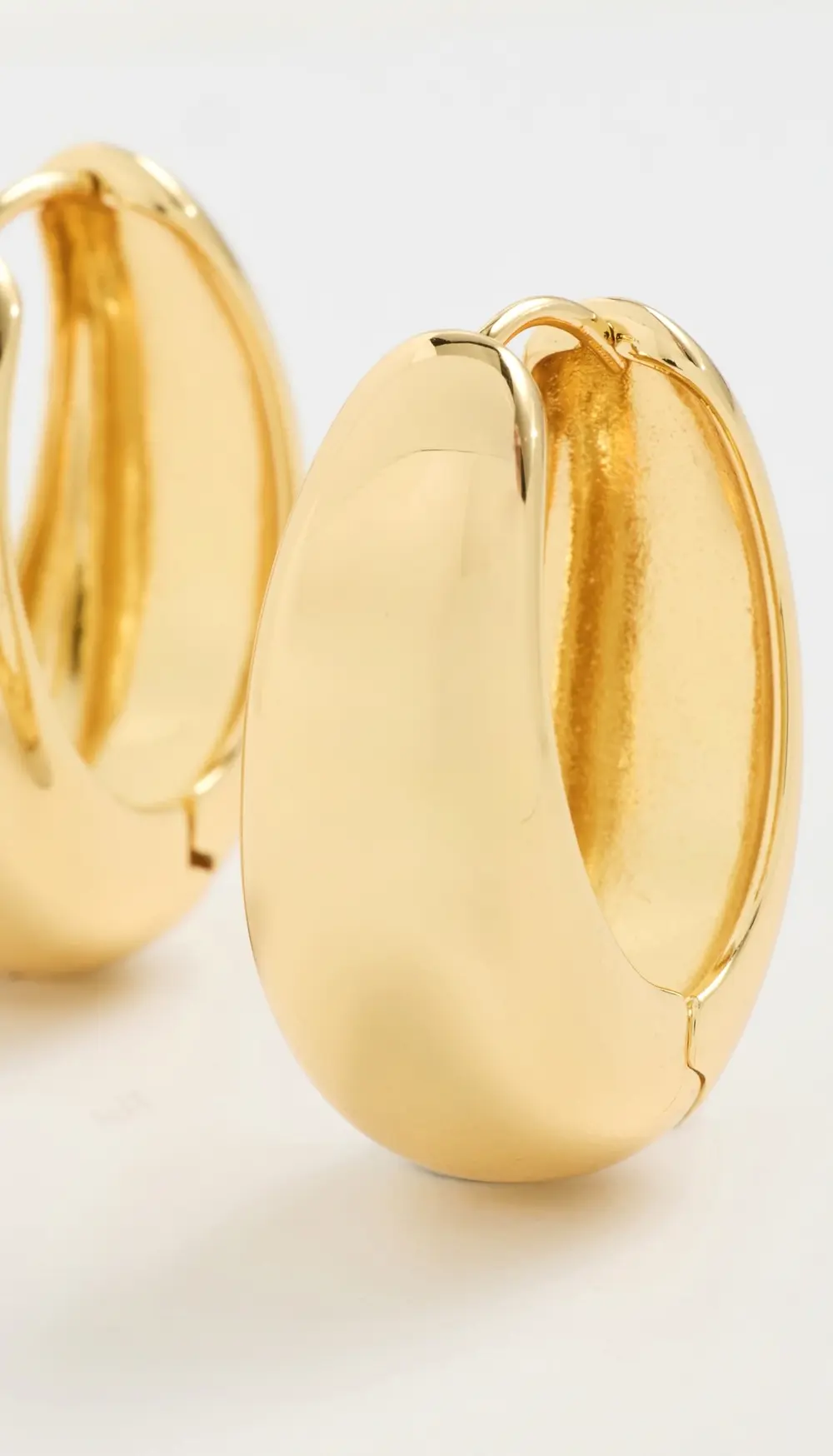 SHASHI Cameron Hoop Earrings