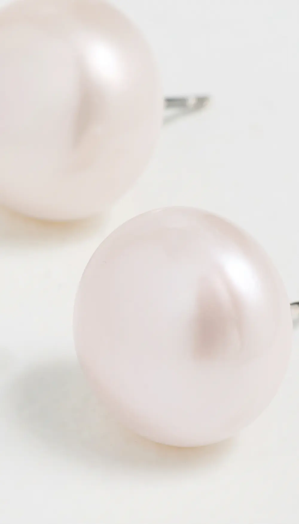 SHASHI Grande Essential Pearl Studs