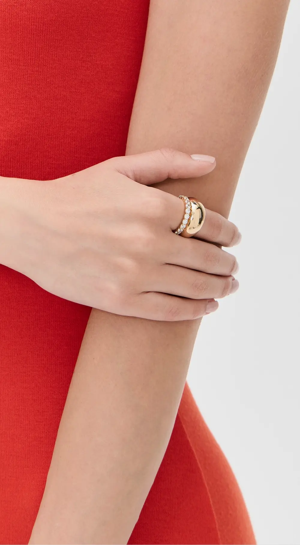 SHASHI Eternity Band Ring