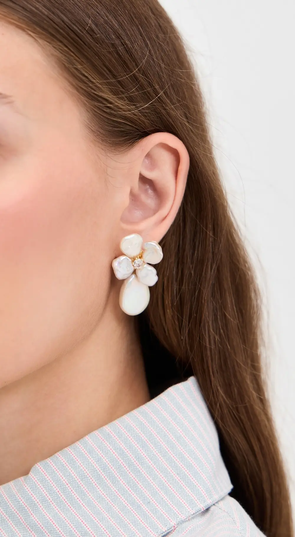 SHASHI Fleur de Cleo Earrings