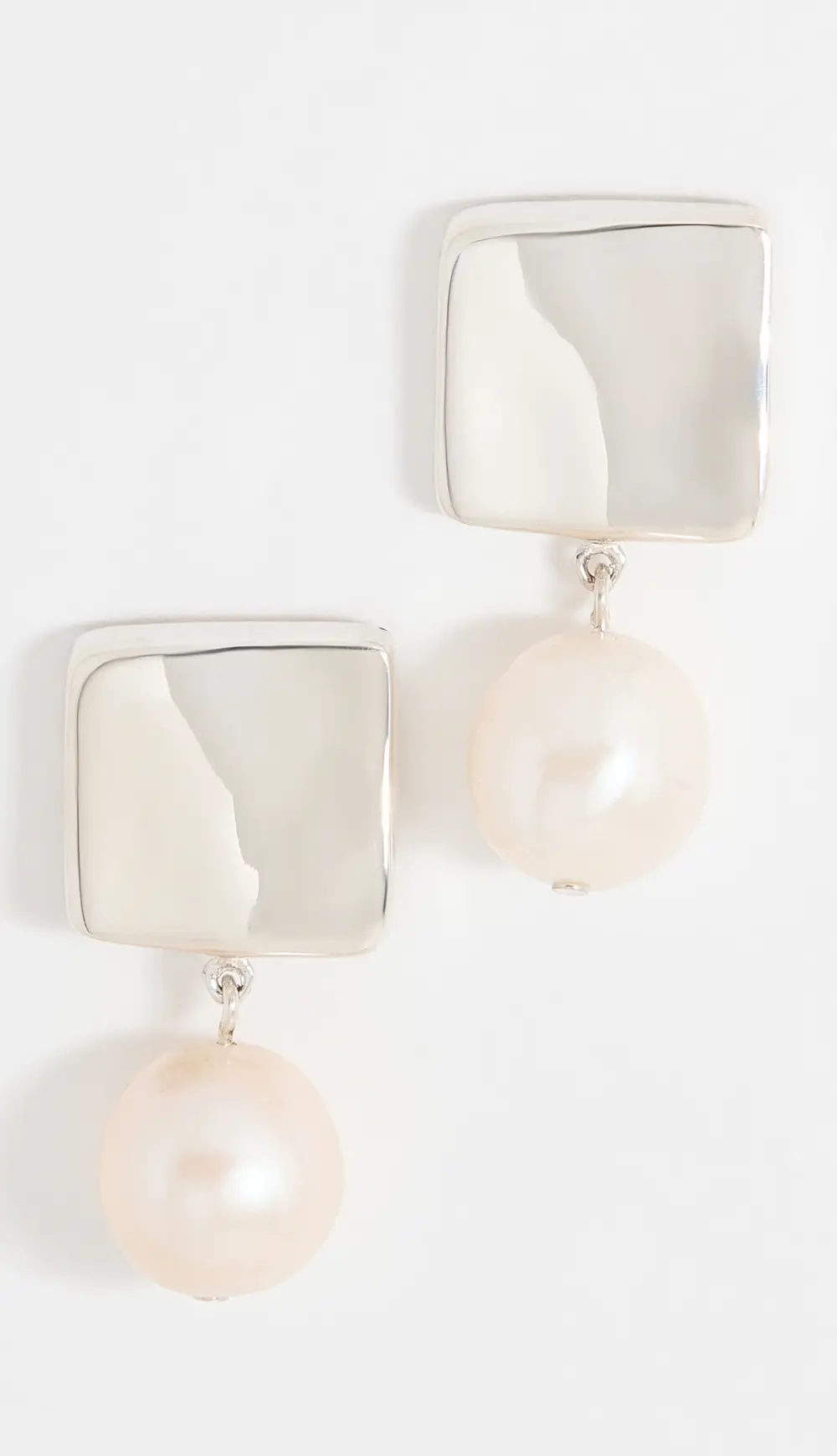 AGMES Small Baroque Luca Earrings