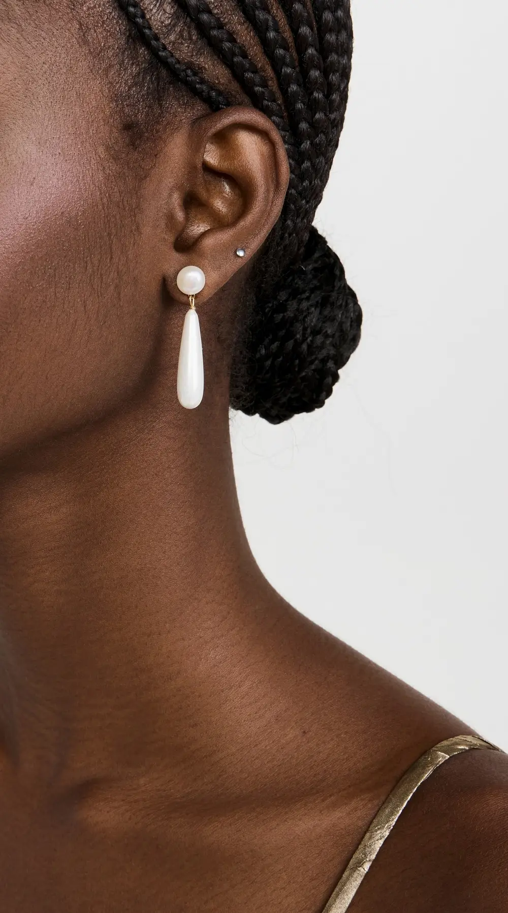 SHASHI Linnea Pearl Earrings