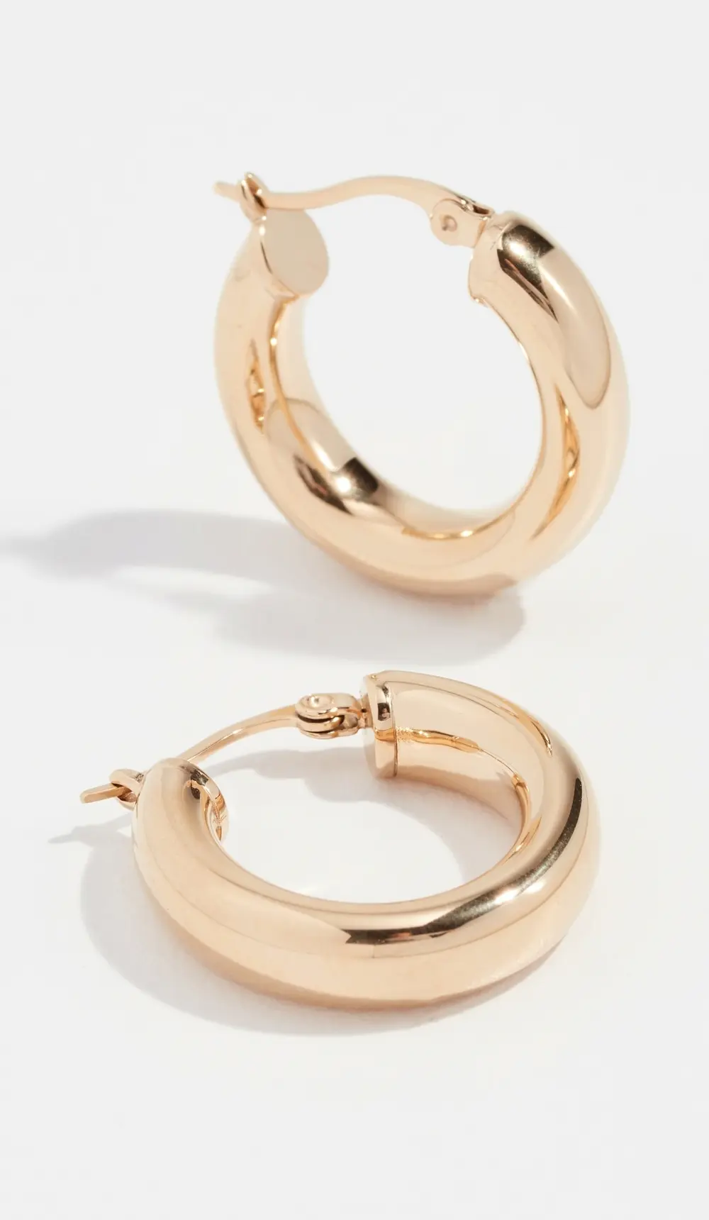 SHASHI Dominique Hoop Earrings