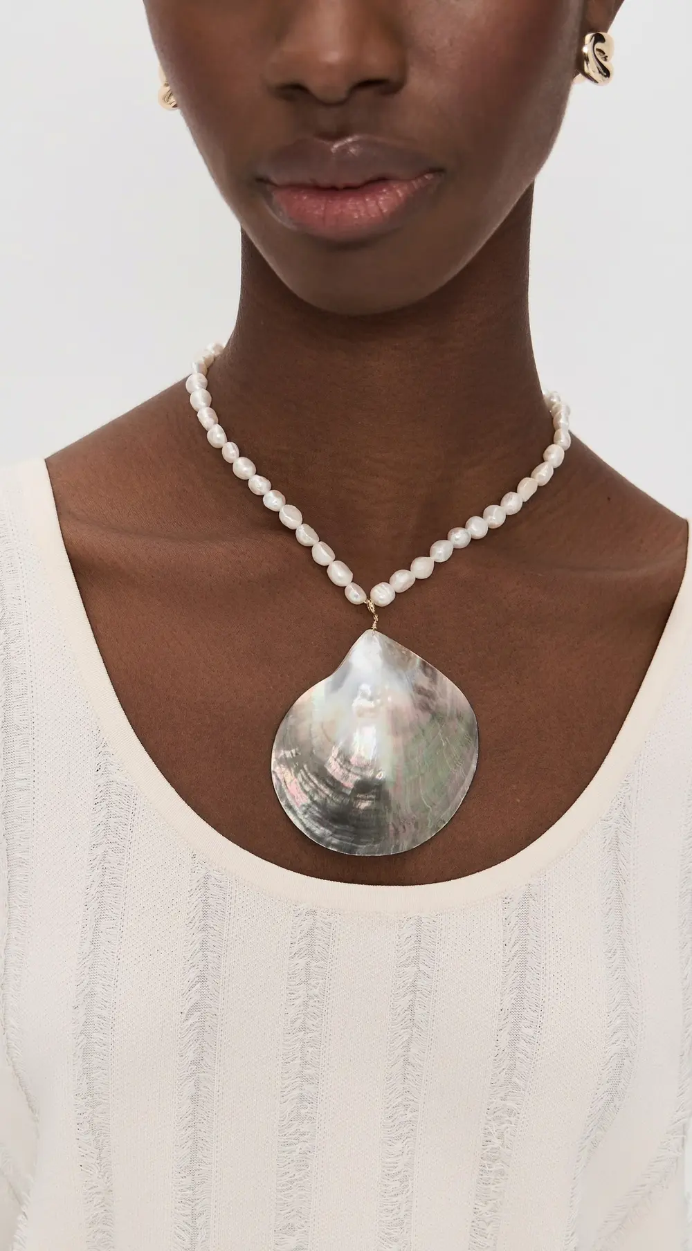 MAYAMAR Large Pearl and Shell Necklace