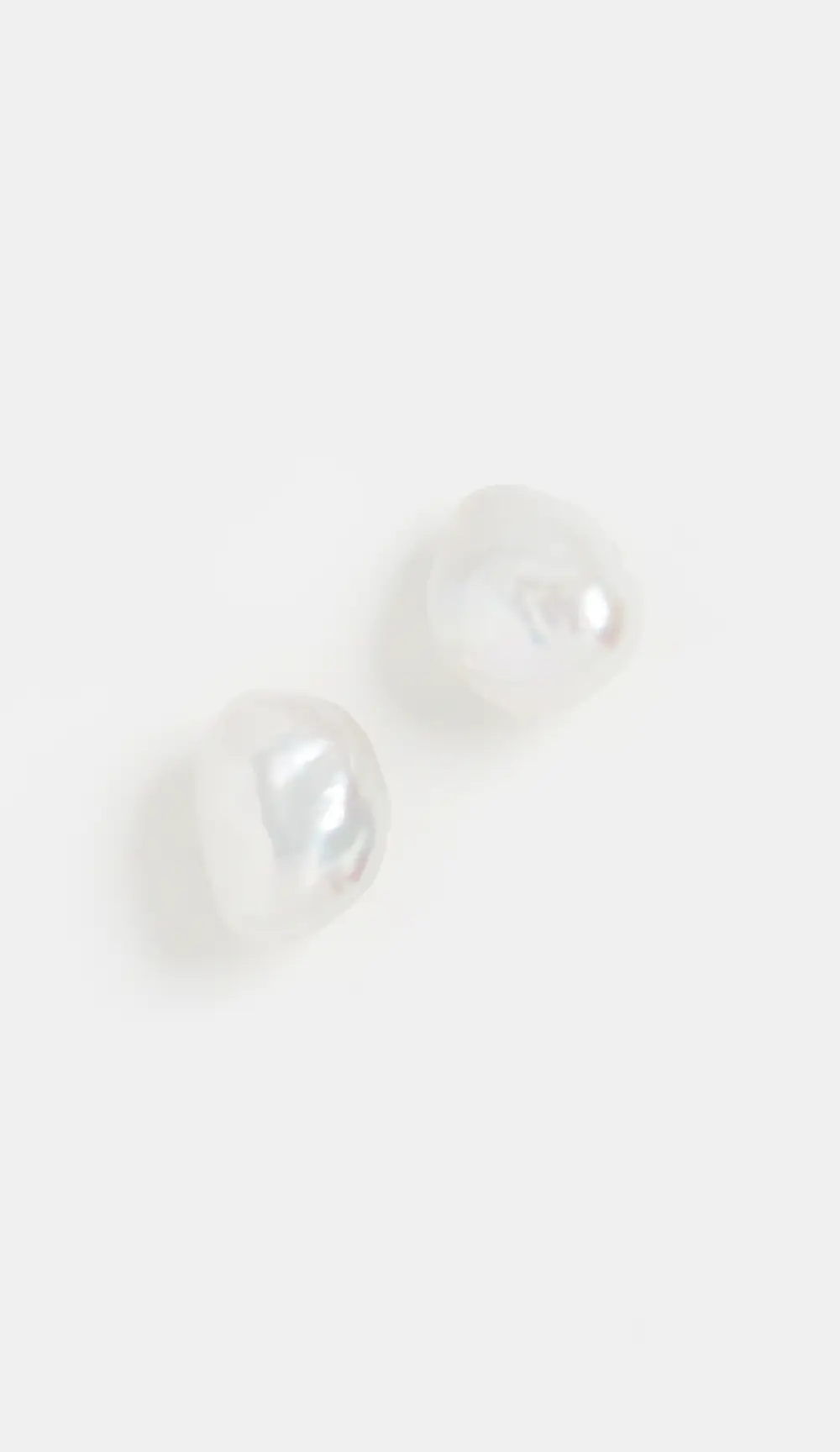 AGMES Pearl Stud Earrings