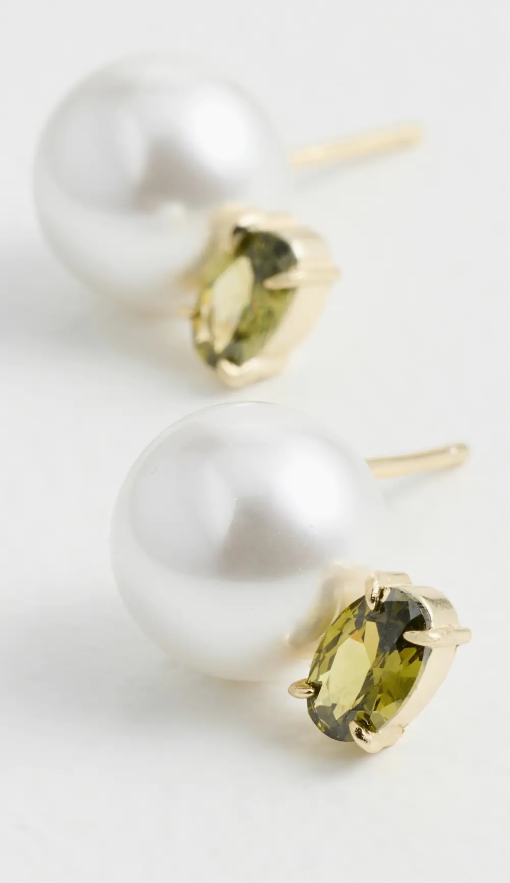 SHASHI Perle Pridot Earrings
