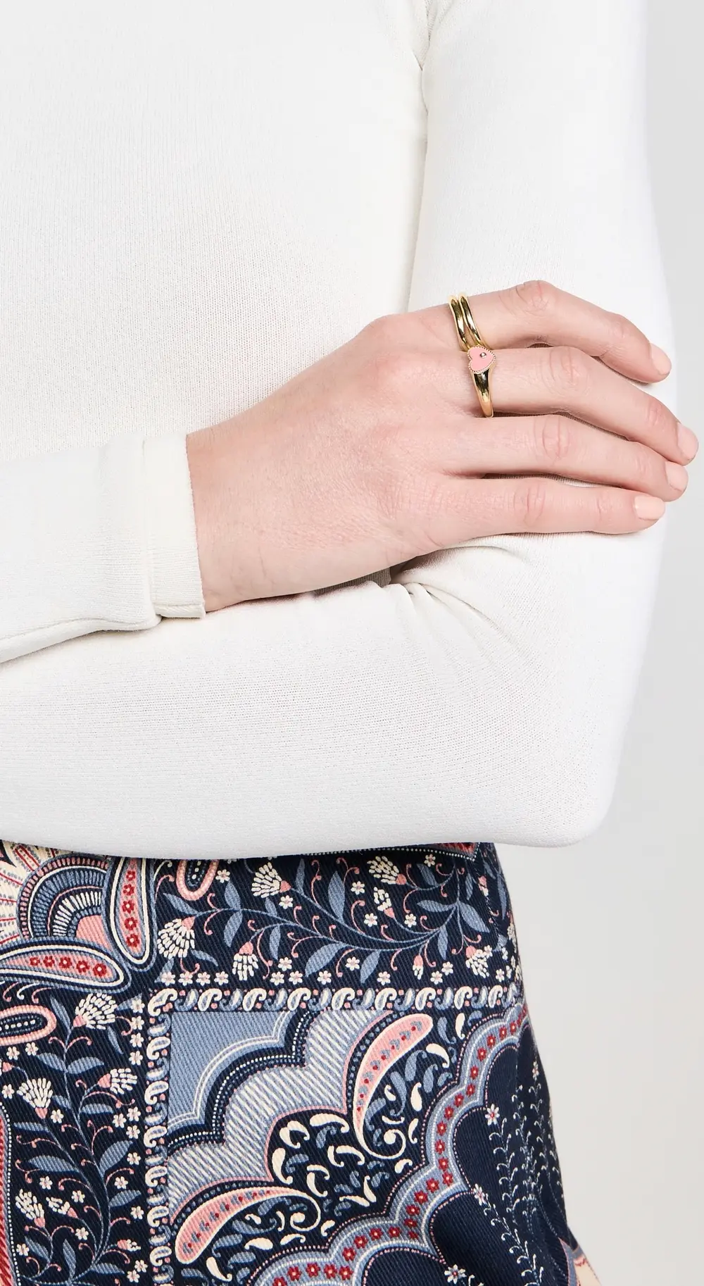 Yvonne Leon Baby Chevaliere Coeur Rose Ring