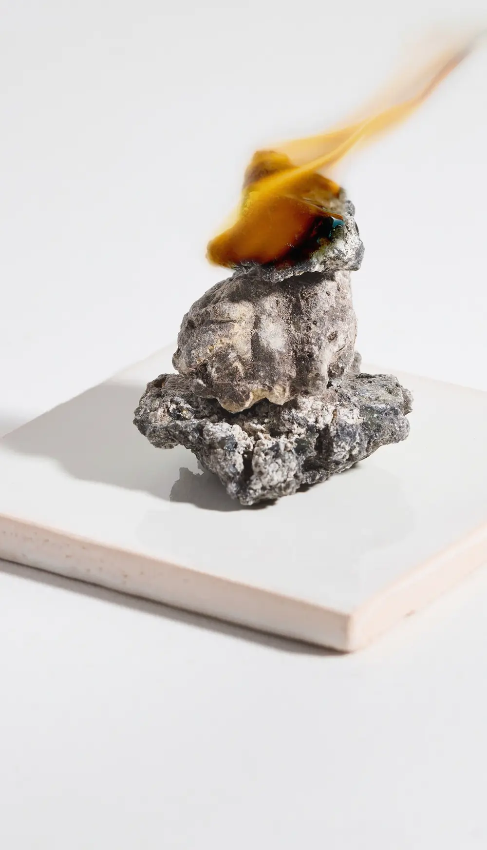 Costa Brazil Aromatic Oleoresin With Ceramic Tray