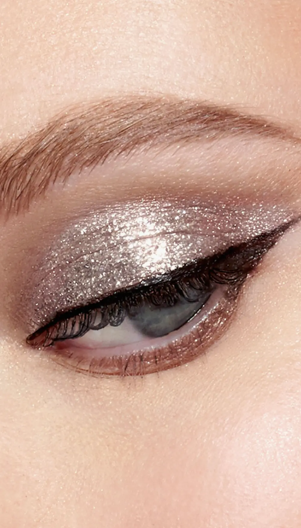 Stila Glitter & Glow Liquid Eye Shadow