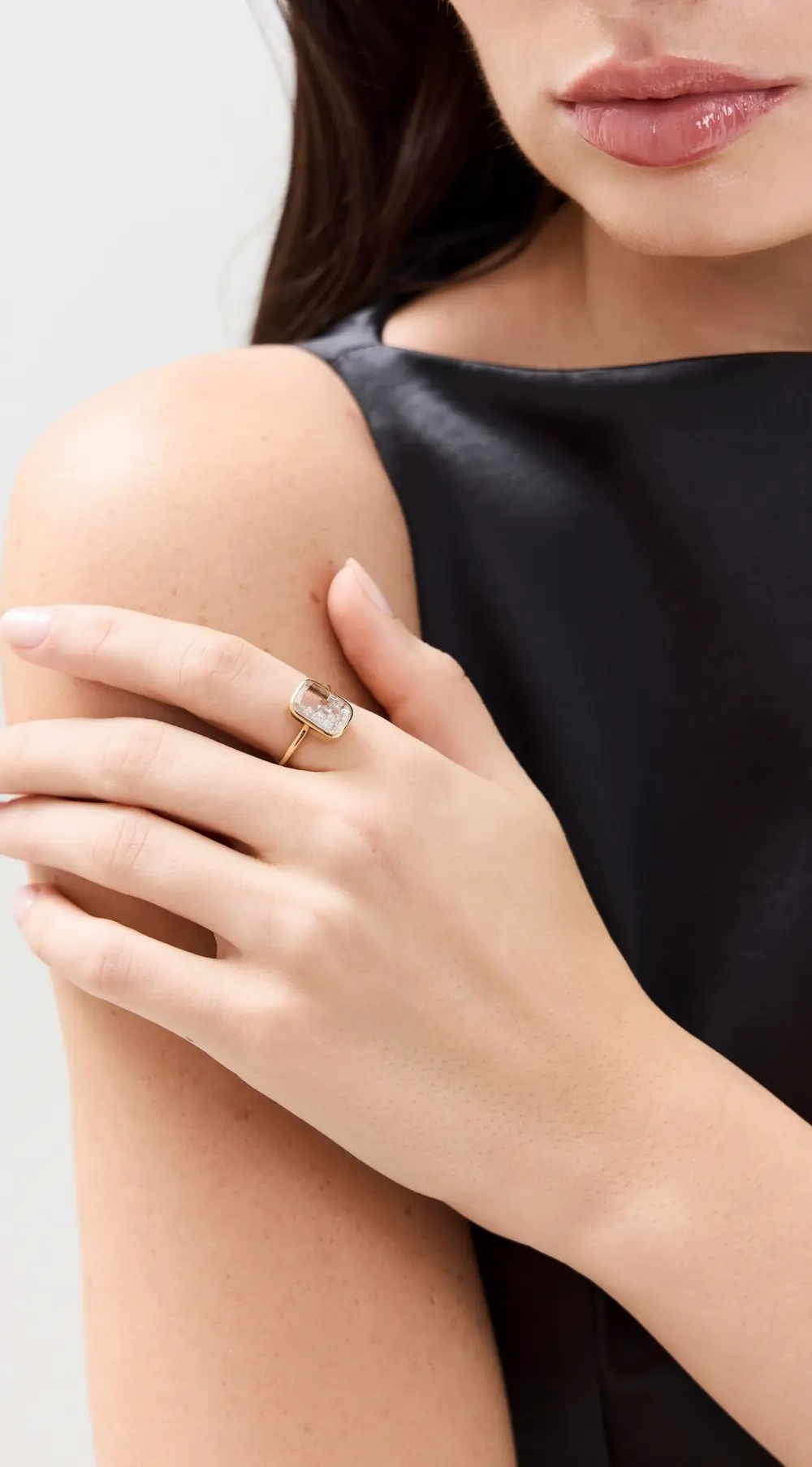 Moritz Glik 18k Ten Fourteen Petite Ring