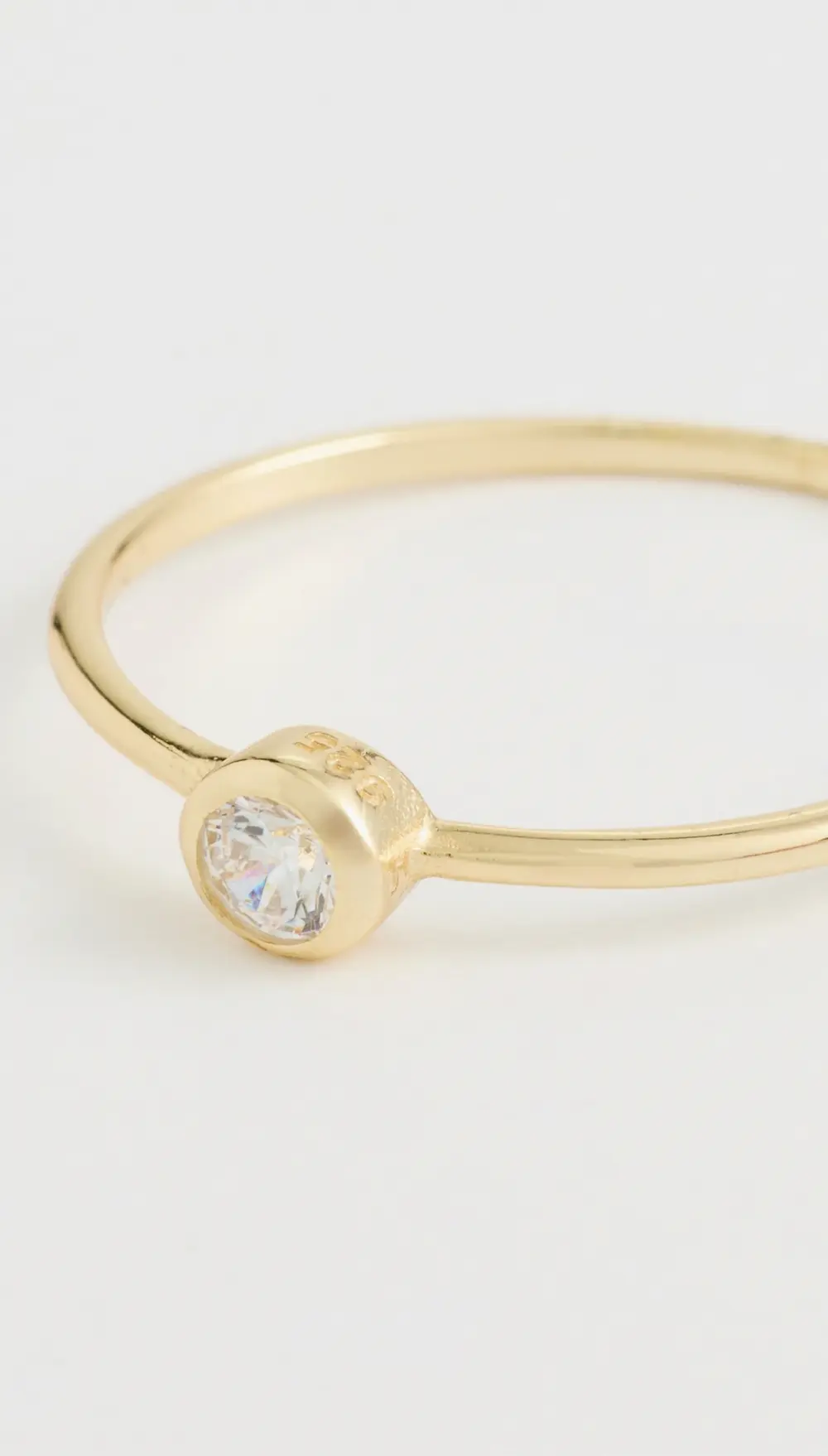 SHASHI Solitaire Bezel Ring