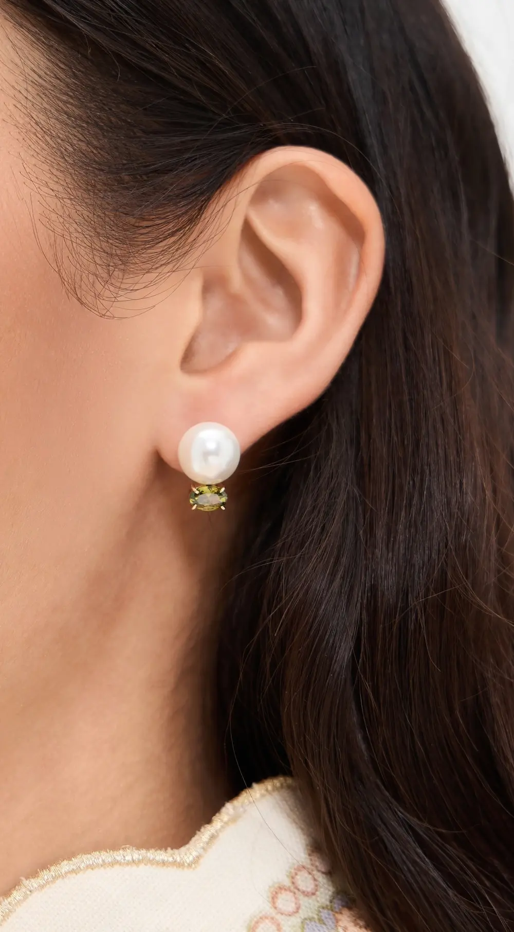 SHASHI Perle Pridot Earrings