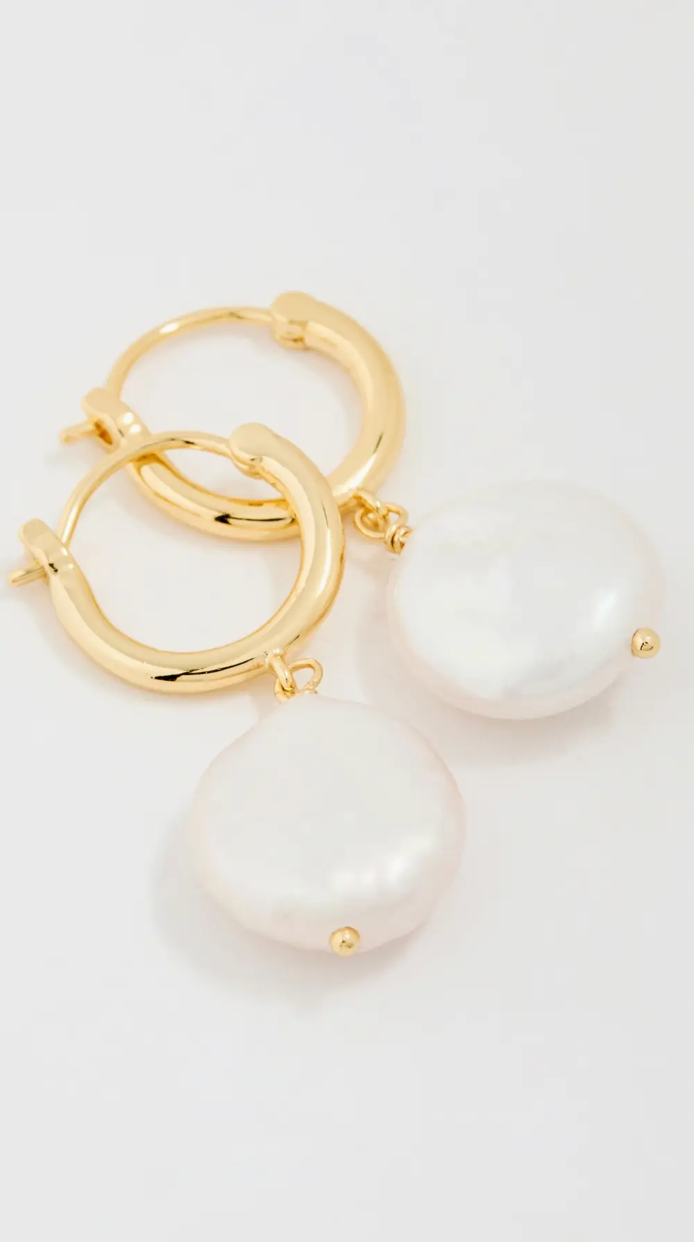 Gorjana Reese Pearl Huggies