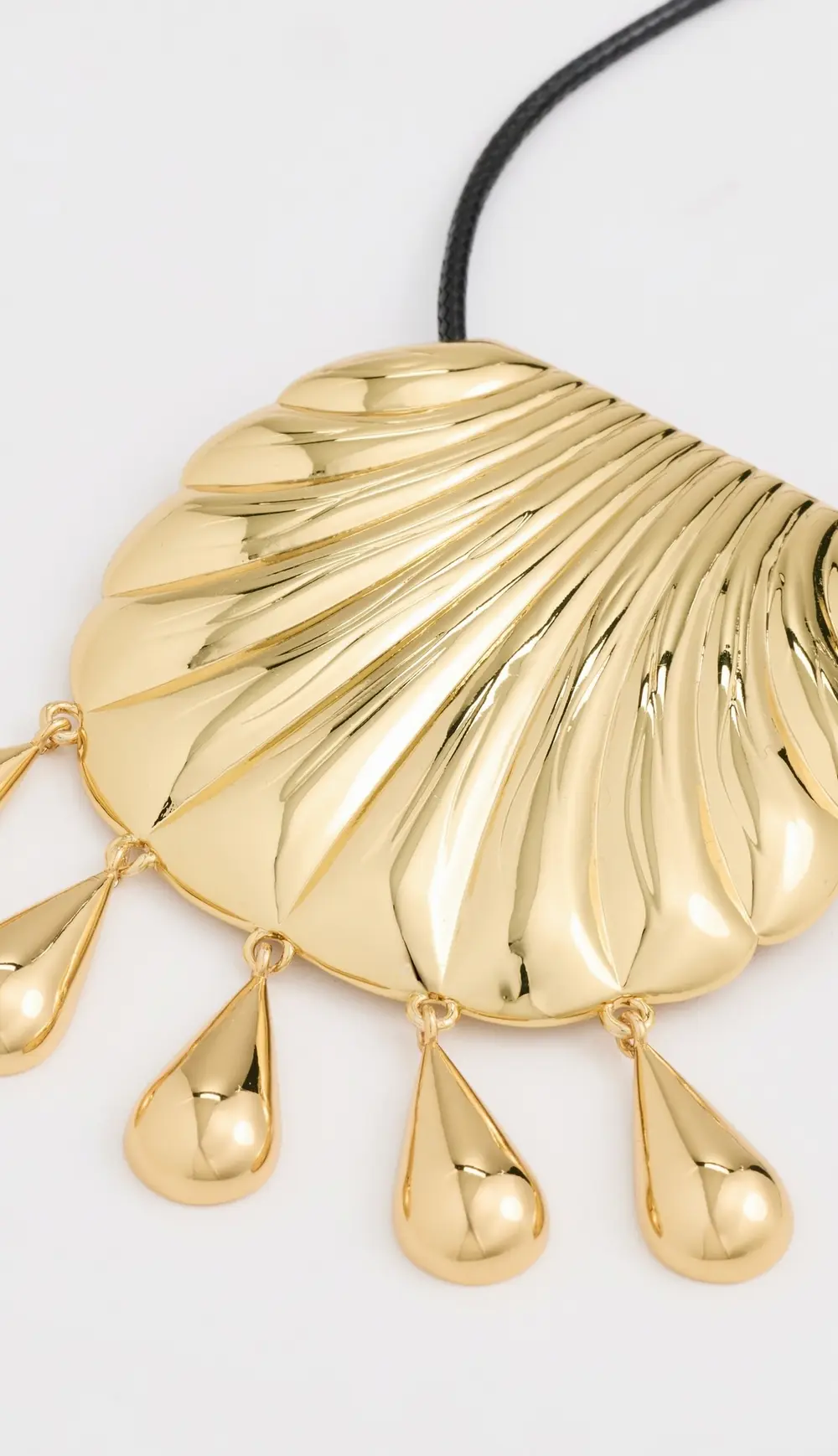 MAYAMAR Shell Pendant Necklace