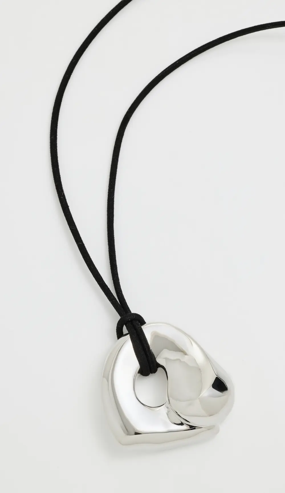 AGMES Gertrude Pendant Necklace