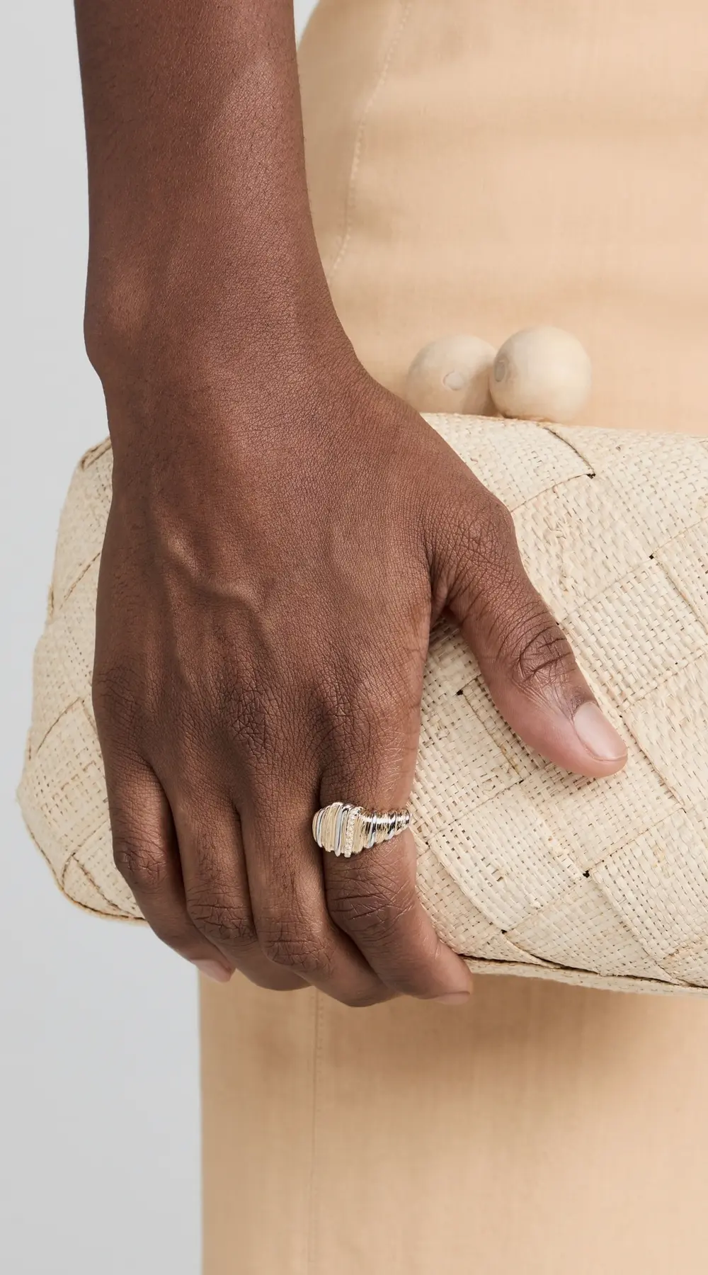 Yvonne Leon Chevaliere Gaufrette Bico OB OJ Ring