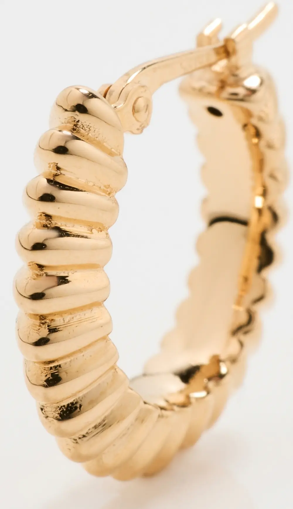 Ariel Gordon Jewelry Ridged Knife Edge Helium Hoops