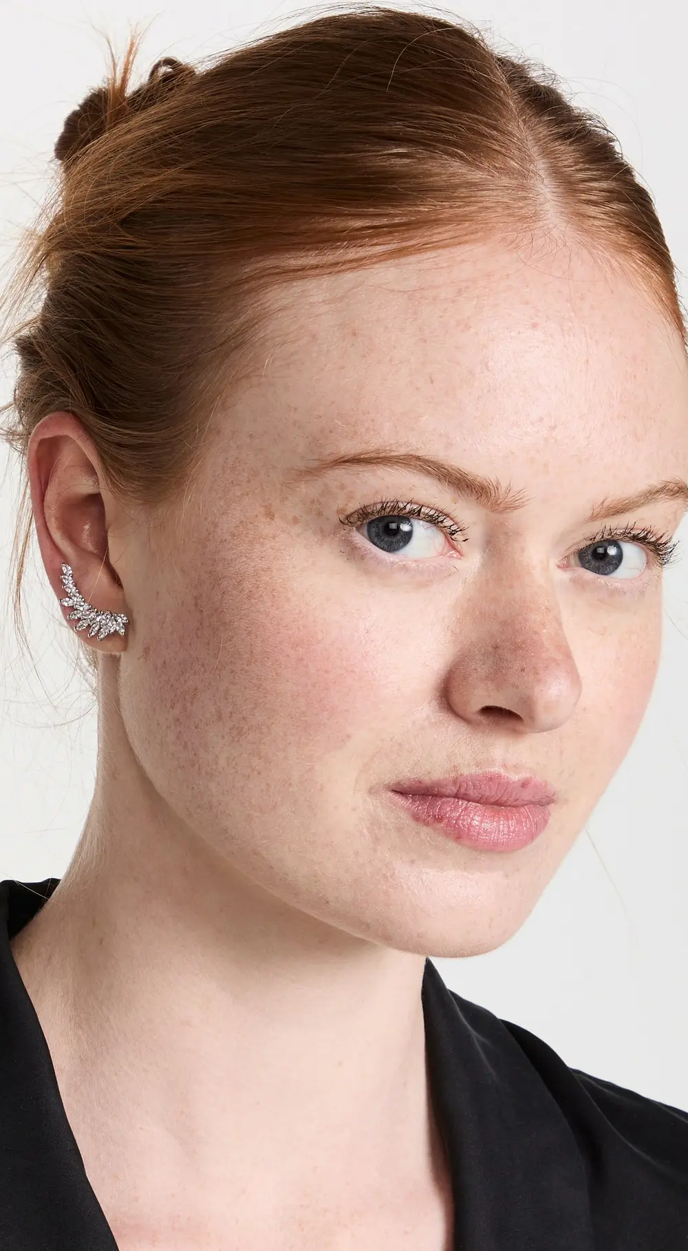 SHASHI 14k Isabella Ear Climber