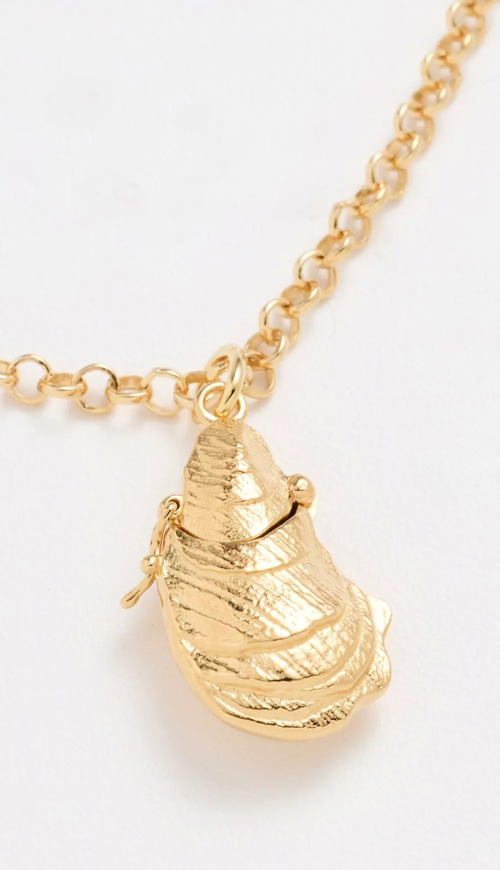 HART Oyster Vesta Case Necklace