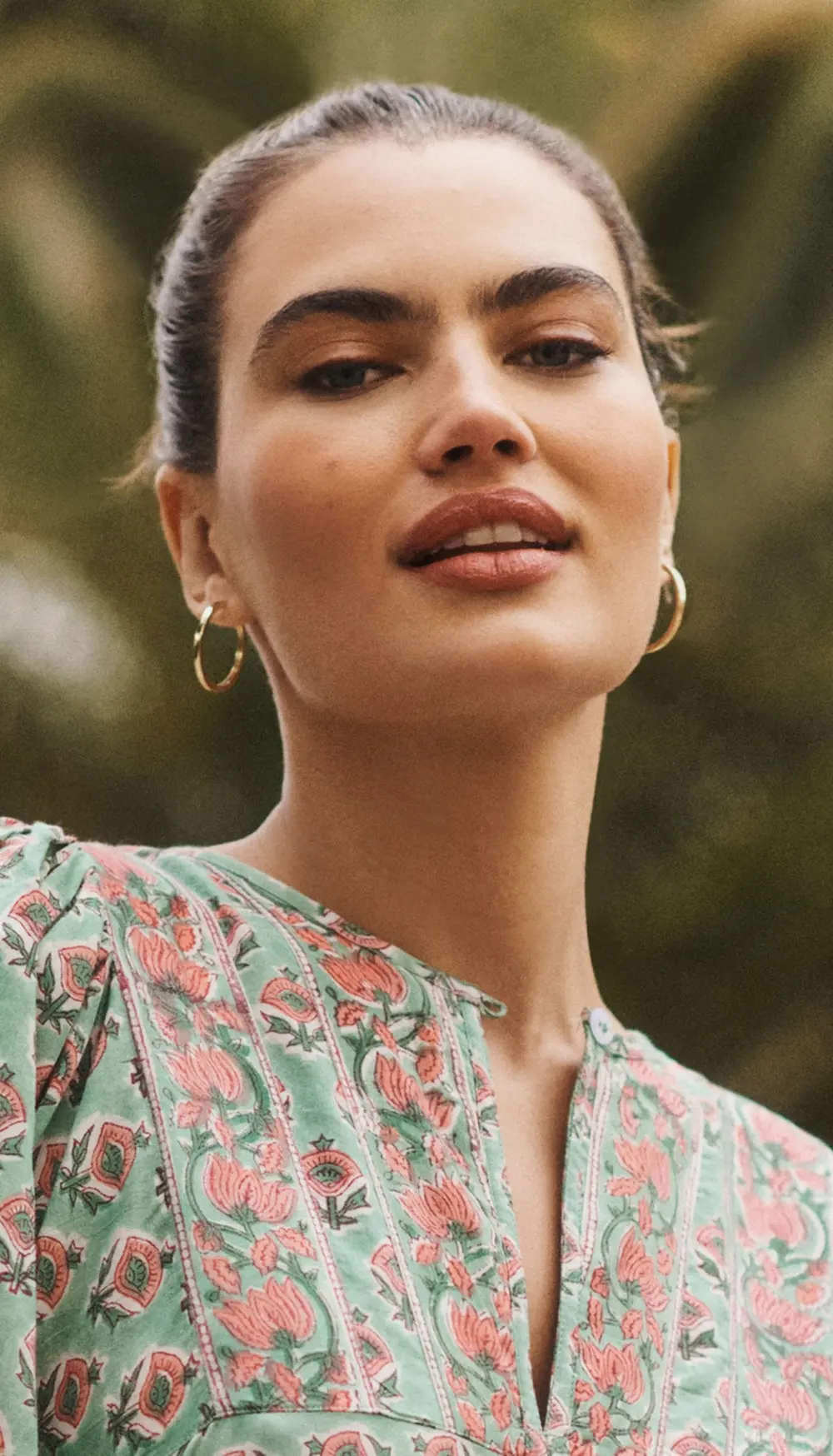 SHASHI Timeless Hoops