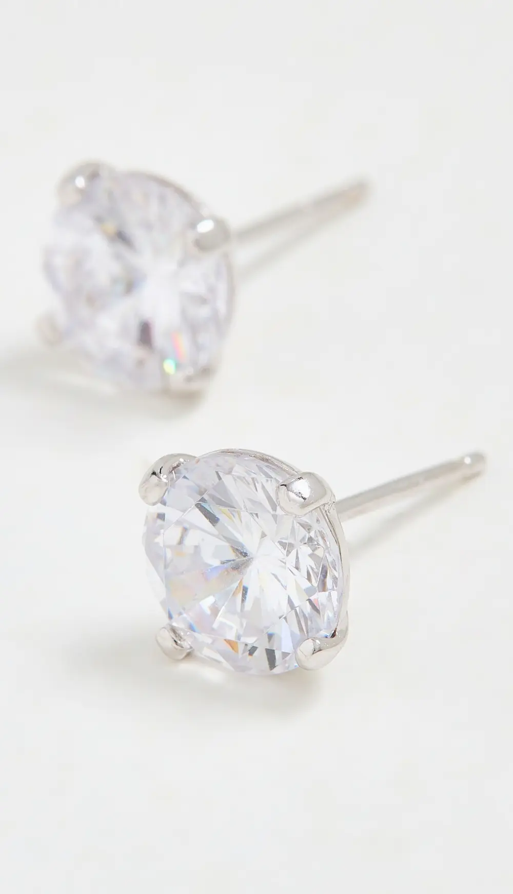 SHASHI Caroline Studs