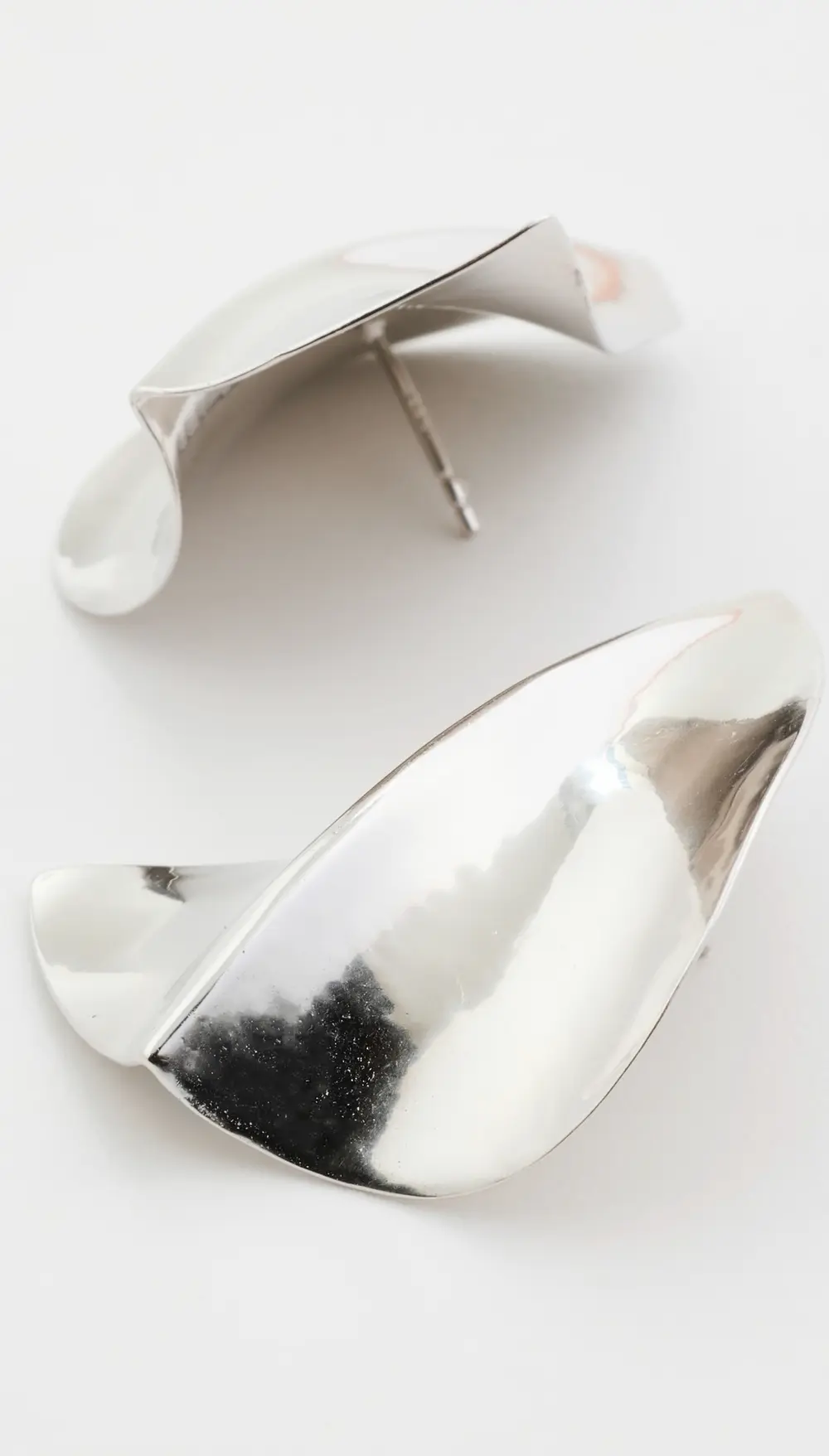 SHASHI Andreia Earrings