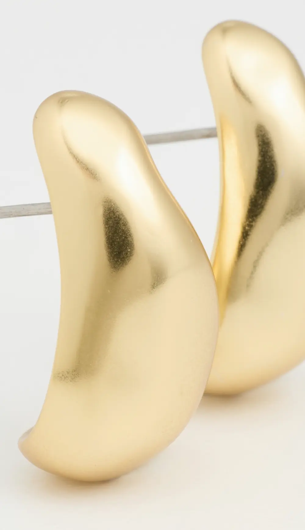 Madewell Droplet Stud Statement Earrings