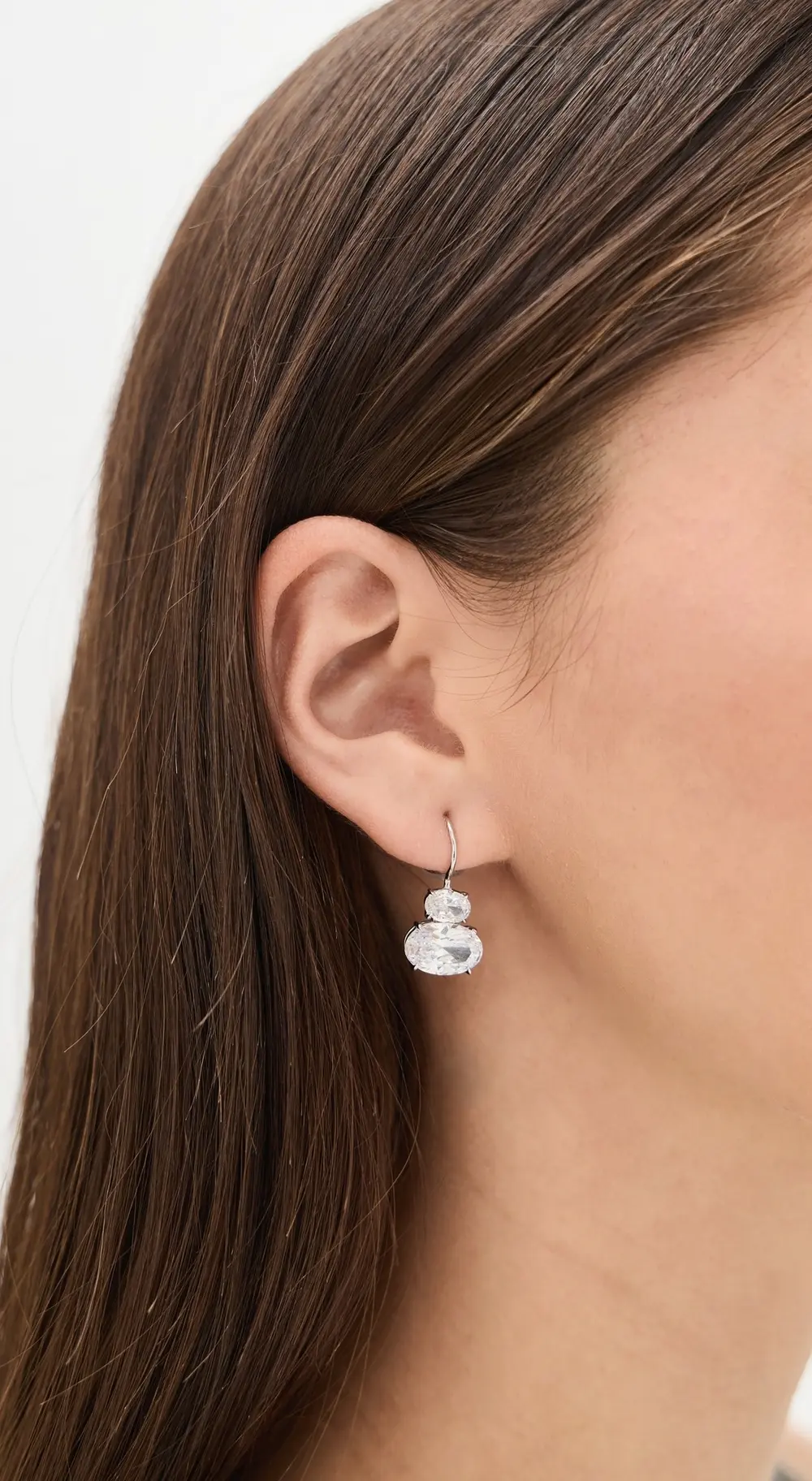 SHASHI Esme Earrings