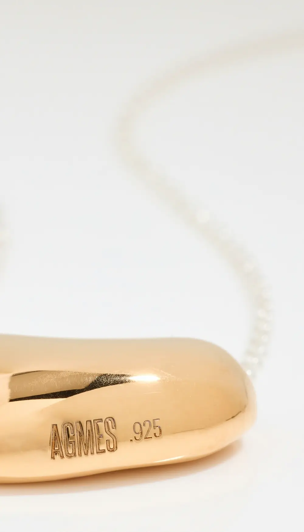 AGMES Small Sculpted Heart Pendant Necklace