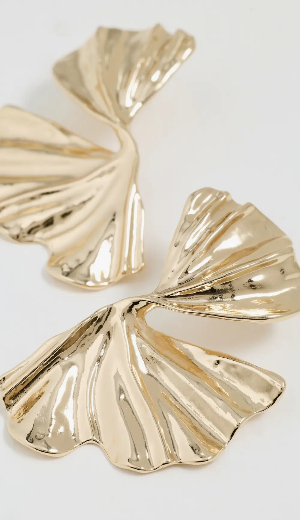 SHASHI Palmera Earrings