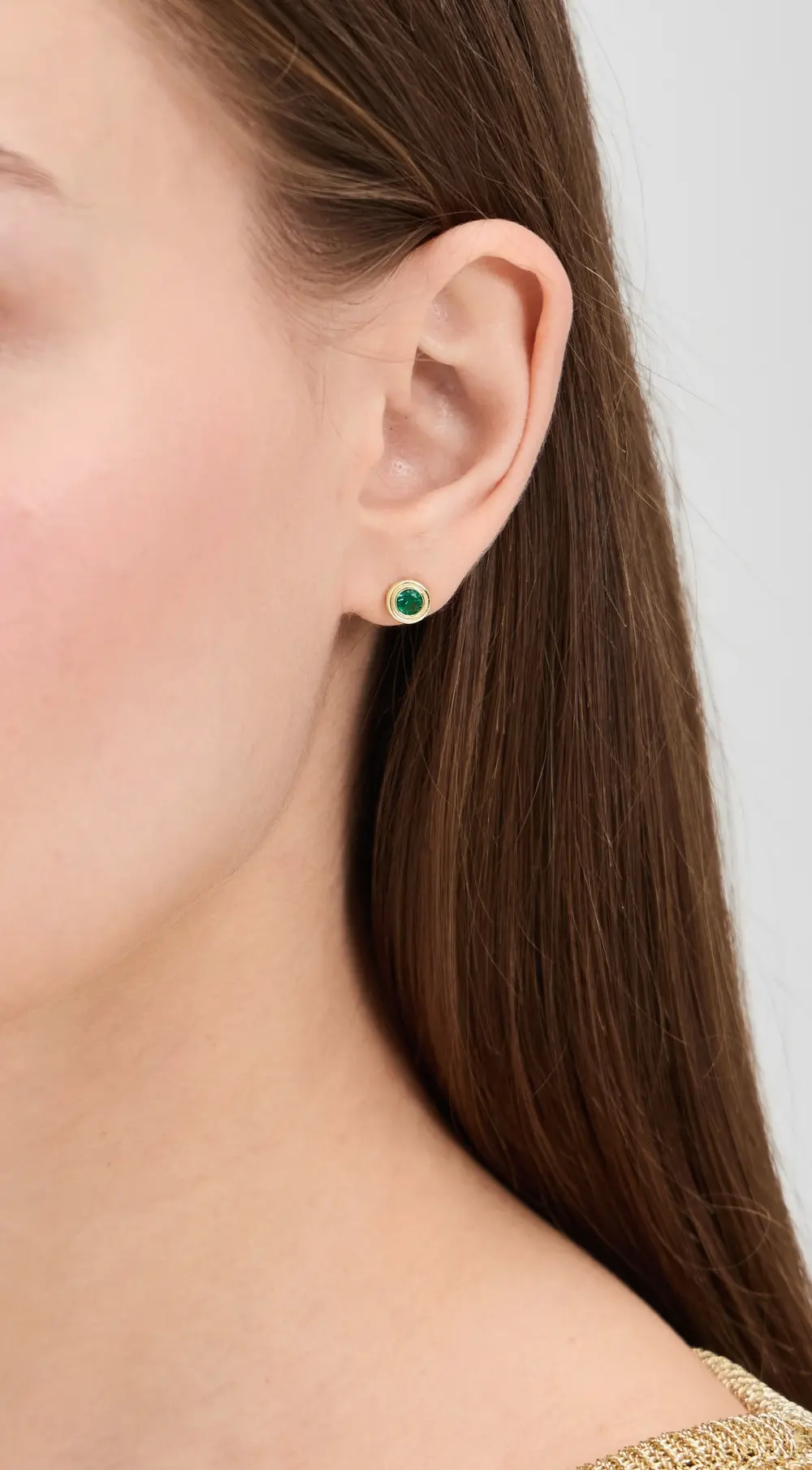 SHASHI Reagan Round Emerald Studs