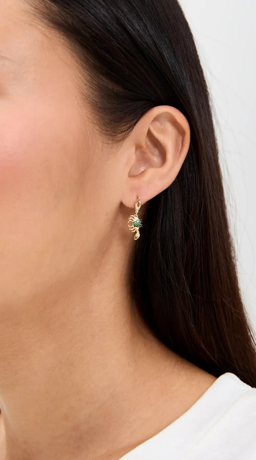 Yvonne Leon Bo Mini Crabe Earrings