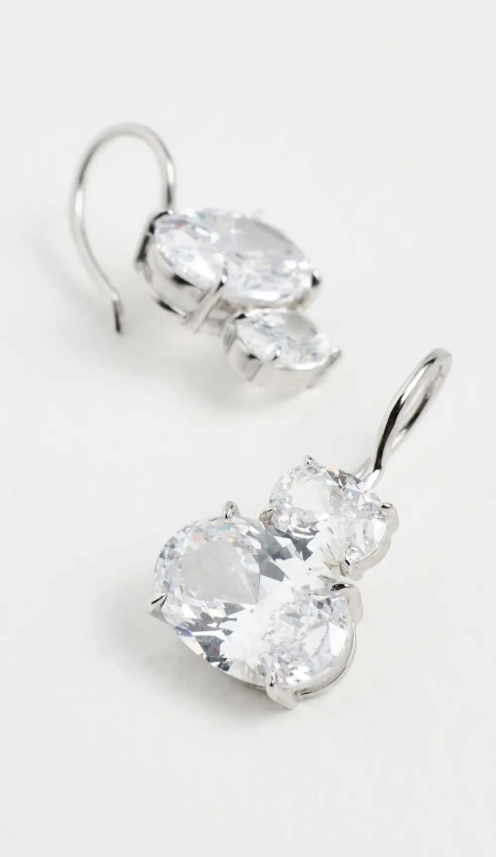 SHASHI Esme Earrings