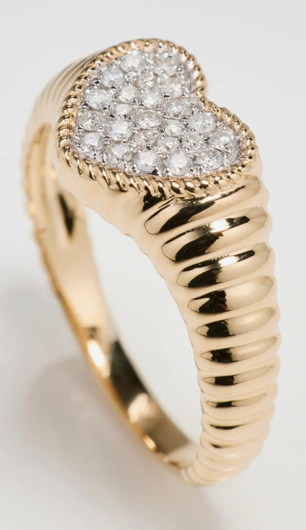 Yvonne Leon Baby Chevaliere Cur Berlingot Ring