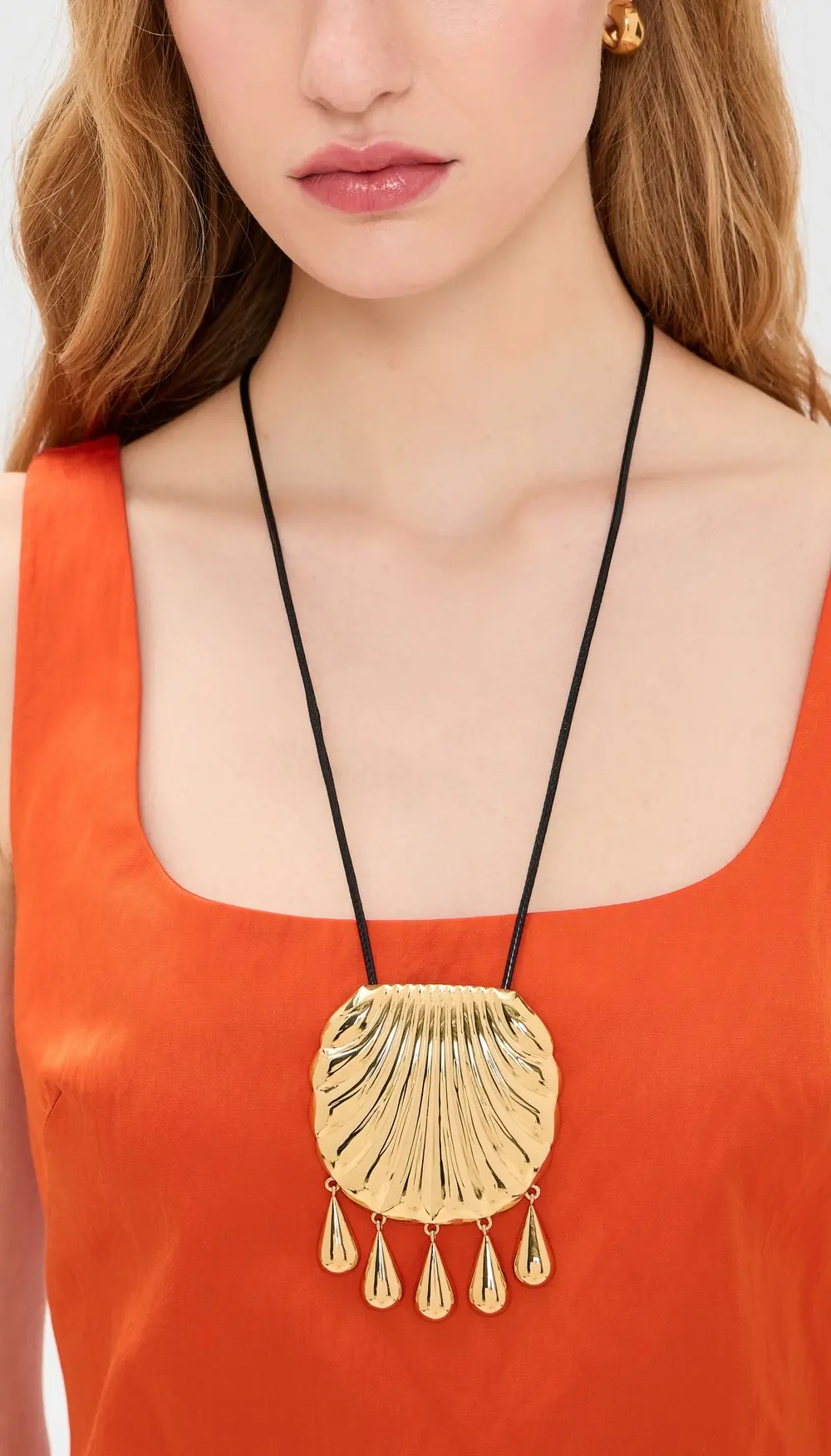 MAYAMAR Shell Pendant Necklace