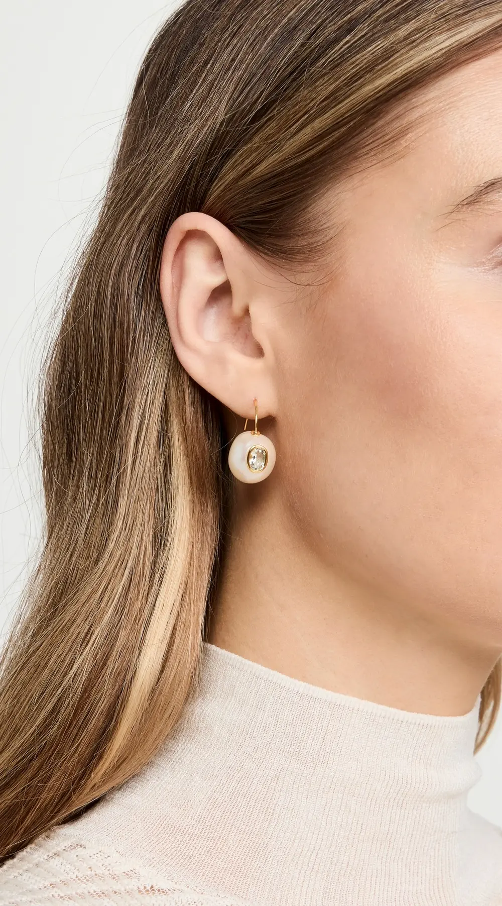 Lizzie Fortunato Pearl Pablo Earrings in Green Amethyst