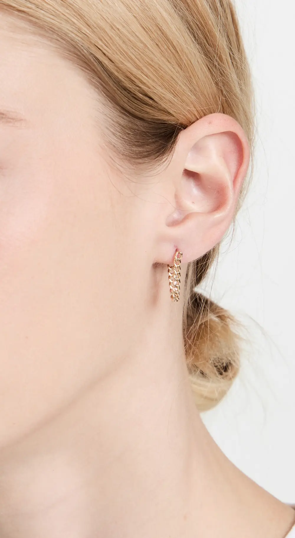 Zoe Chicco 14k Gold Small Curb Chain Huggie Earrings