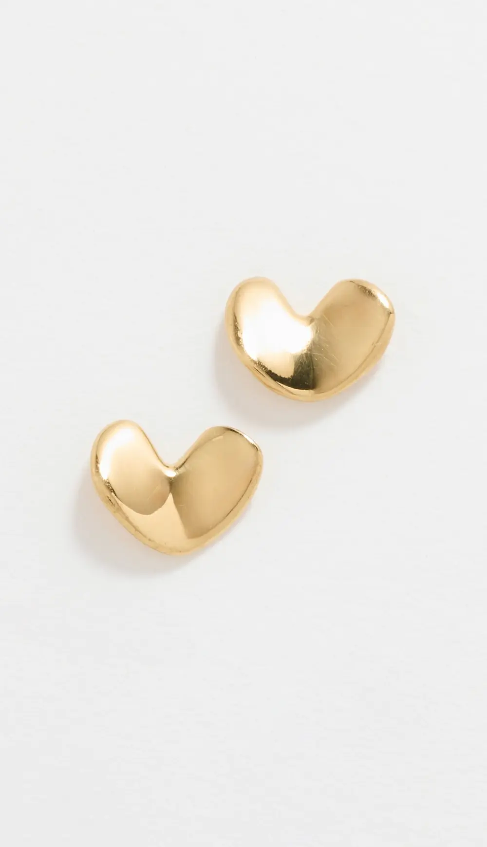 AGMES Sculpted Heart Studs