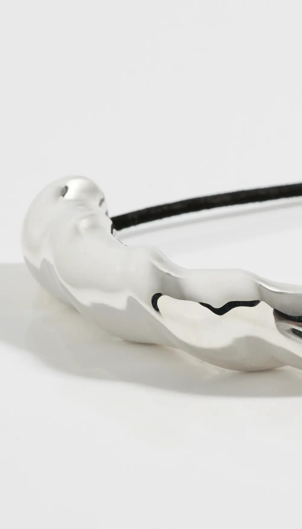 AGMES Small Astrid Pendant Necklace