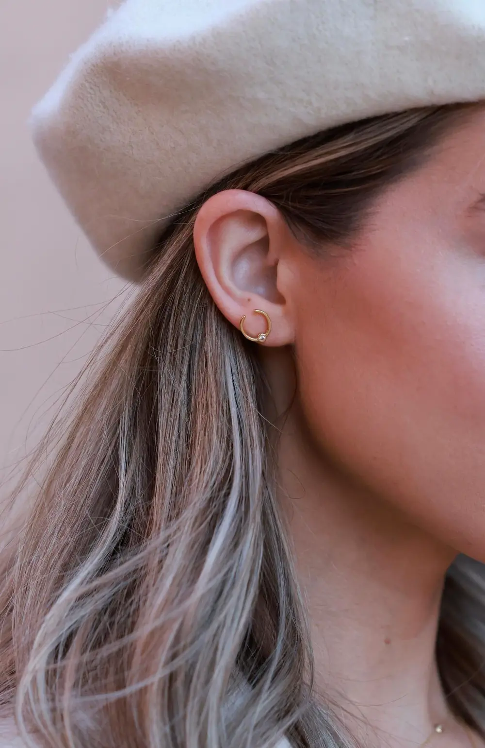 Sutton Horseshoe Earrings